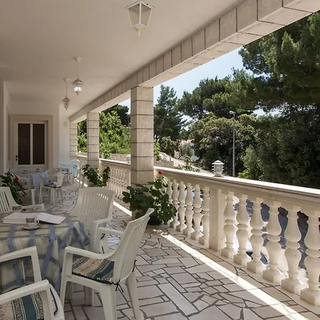 Dinga -borak - One Bedroom With Balcony And Sea View No 2 Apartment *