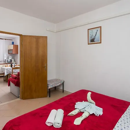 Appartement Dinga -borak - One Bedroom With Balcony And Sea View No 2 *